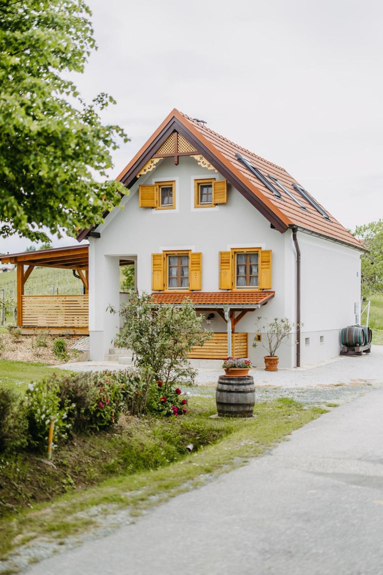 Urlaub Im Kellerstoeckl Dunst Apartment *